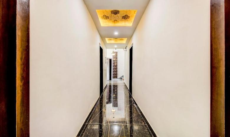 Hotel Golden Door Mathura Kültér fotó